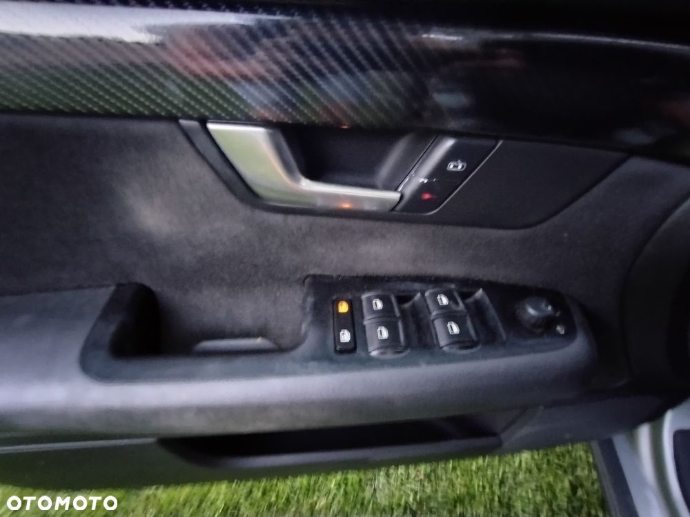 Audi A4 Limousine - 7
