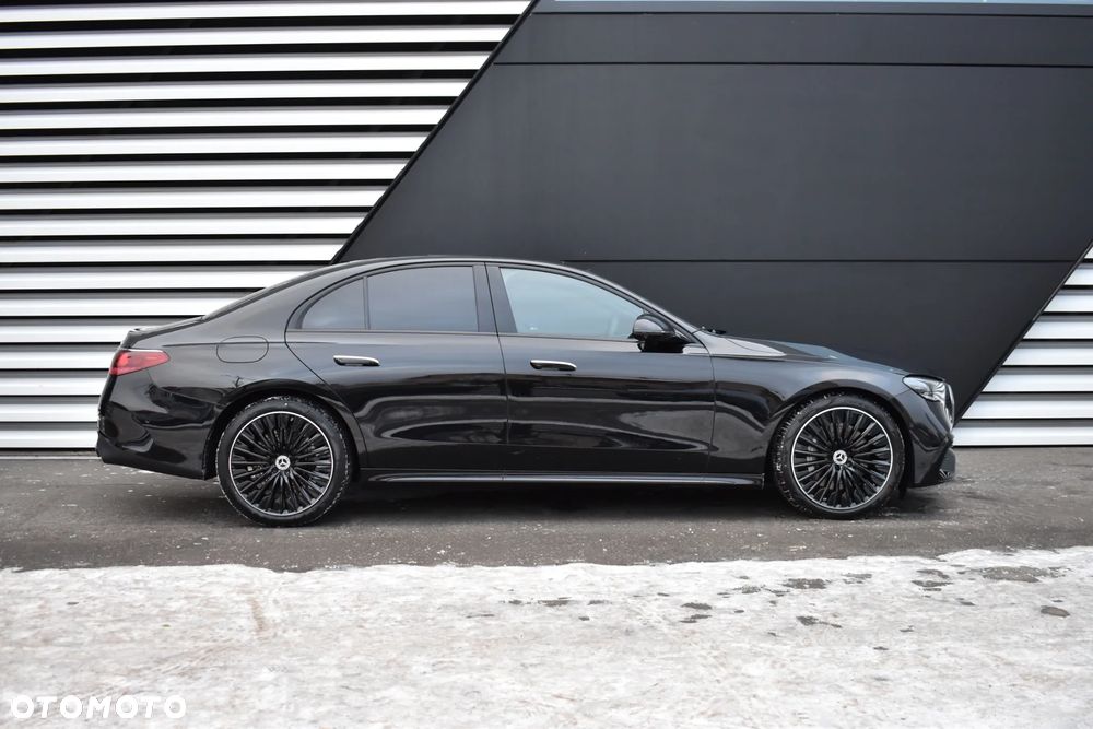 Mercedes-Benz Klasa E - 9