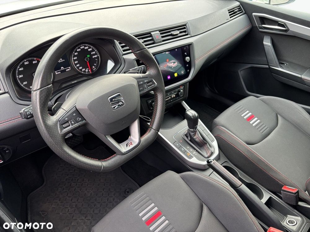 Seat Arona - 12