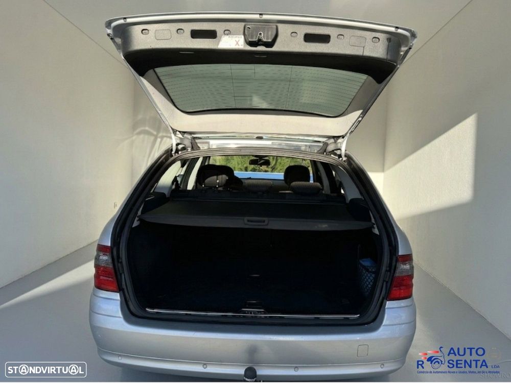 Mercedes-Benz E 200 K Elegance Aut. - 6