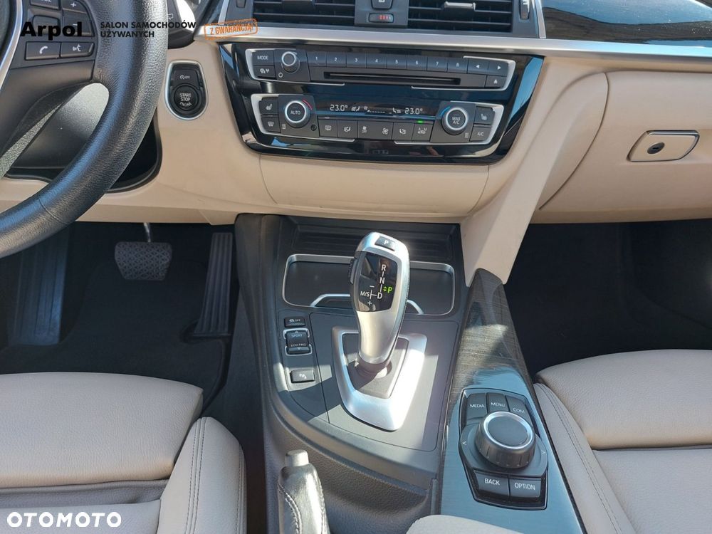 BMW Seria 3 320d xDrive Sport Line - 21