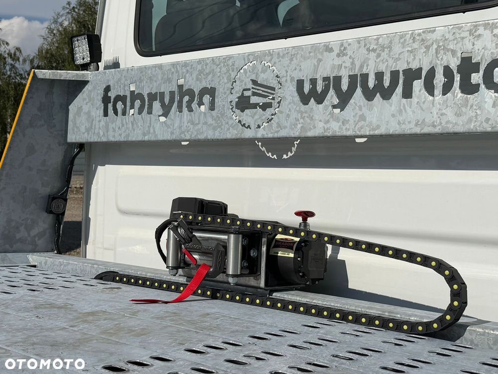 Iveco 70C17 POMOC DROGOWA Platforma Hydrauliczna - 35