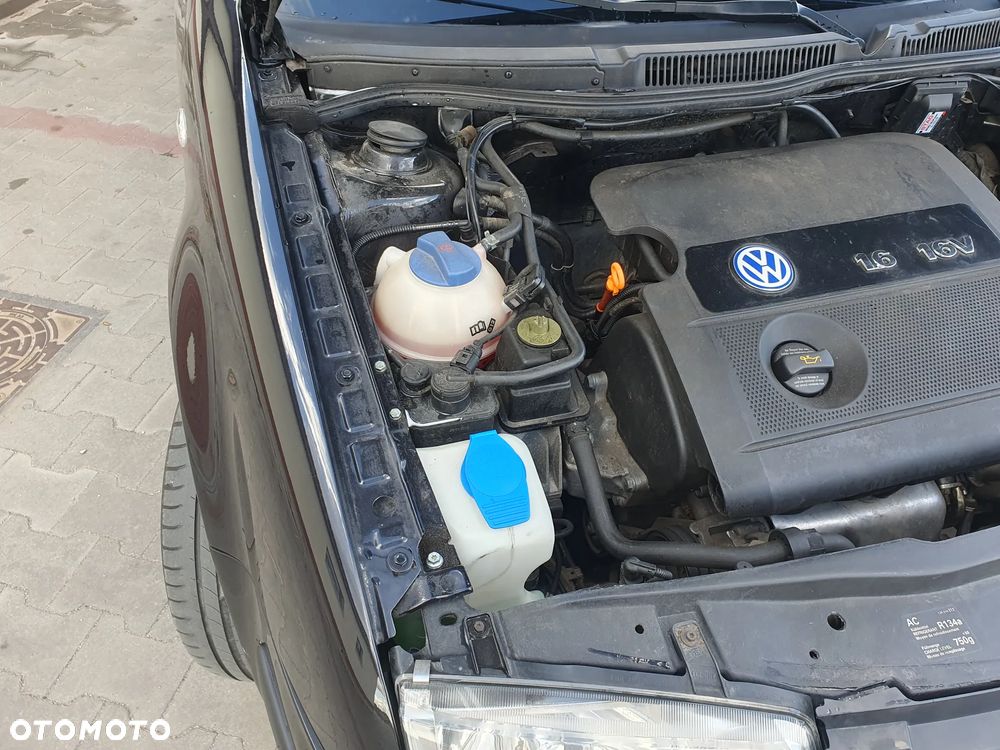 Volkswagen Bora 1.6 - 6