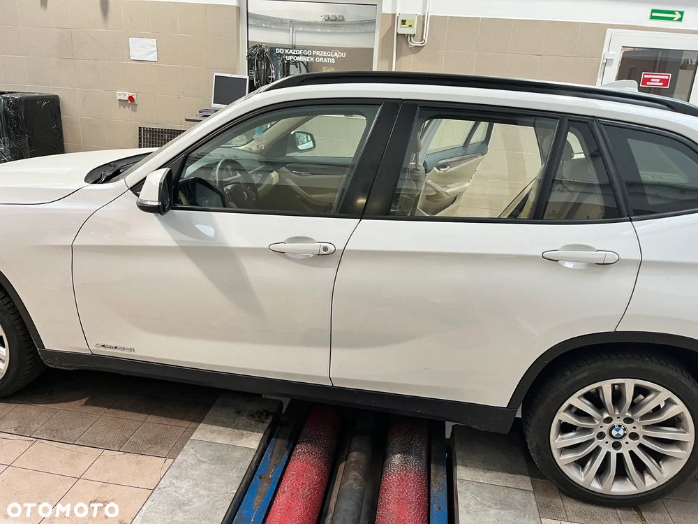 BMW X1 xDrive28i - 5