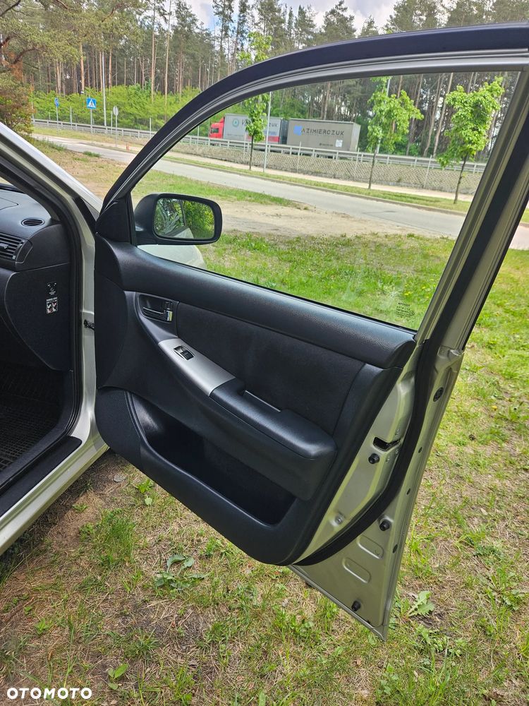 Toyota Corolla 1.4 D-4D Luna - 17