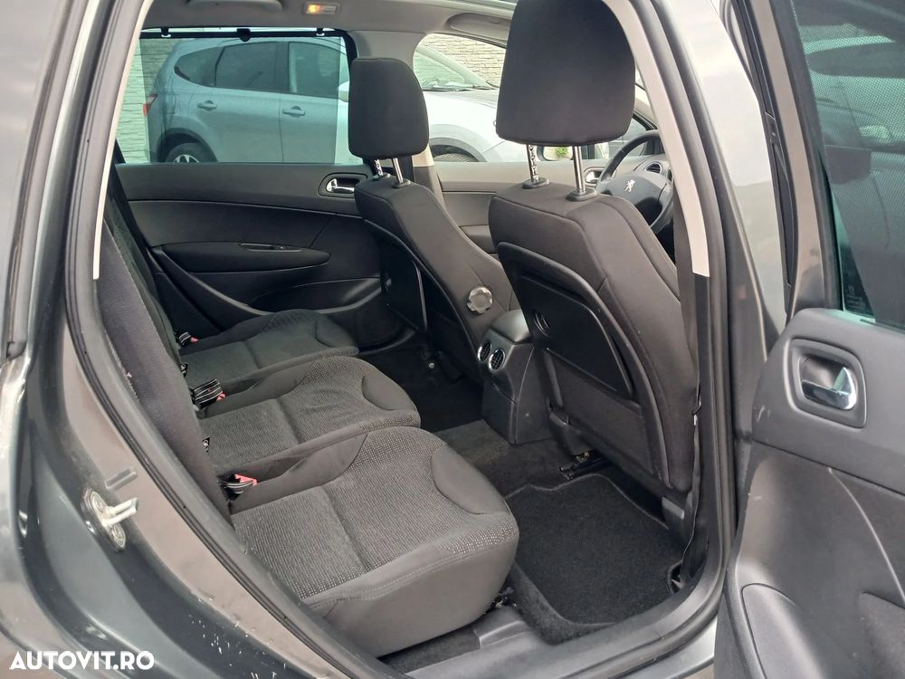 Peugeot 308 120 VTi NAVTEQ ON BOARD - 7