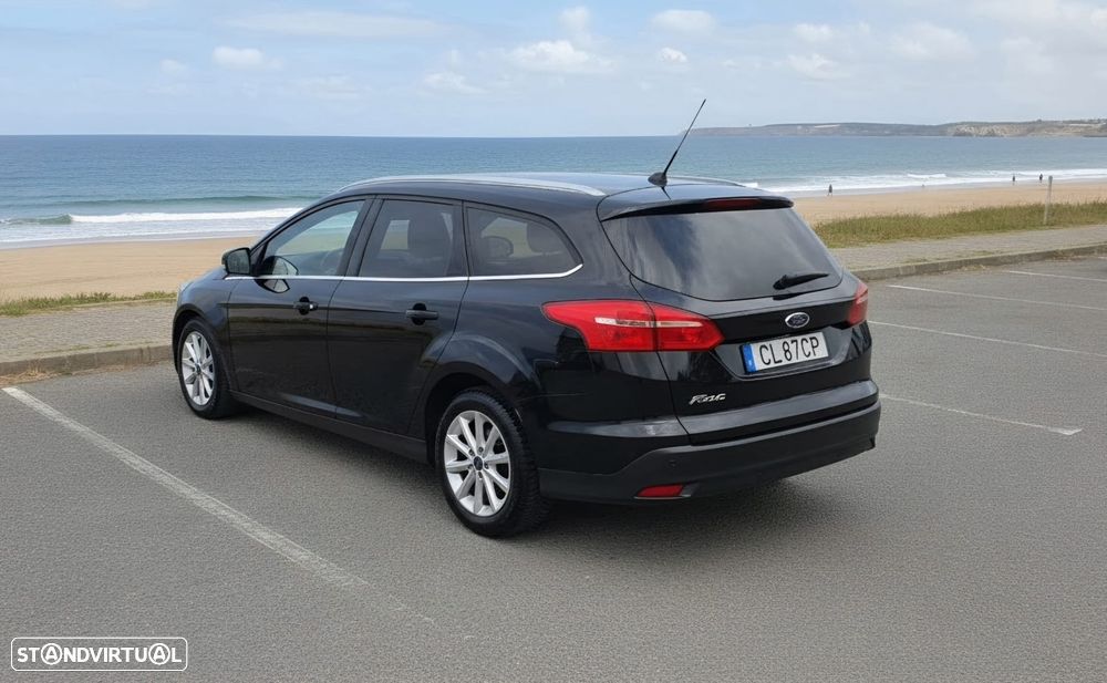 Ford Focus 1.0 EcoBoost Titanium - 6