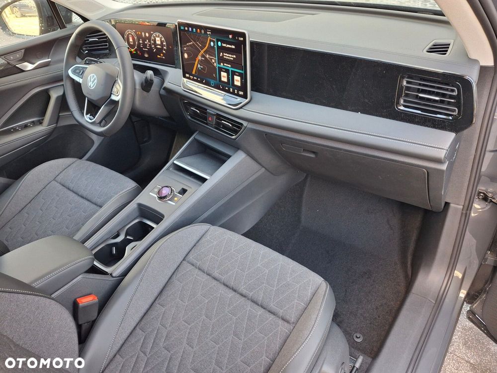 Volkswagen Tiguan - 15