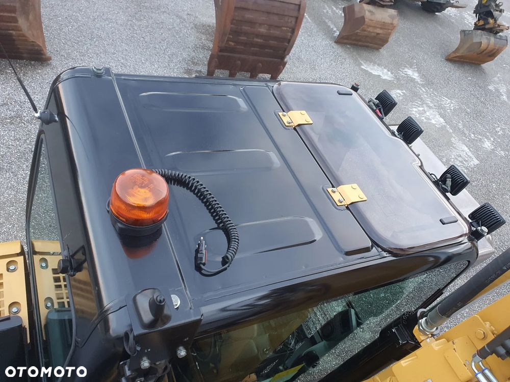 Caterpillar 311F LRR - 23