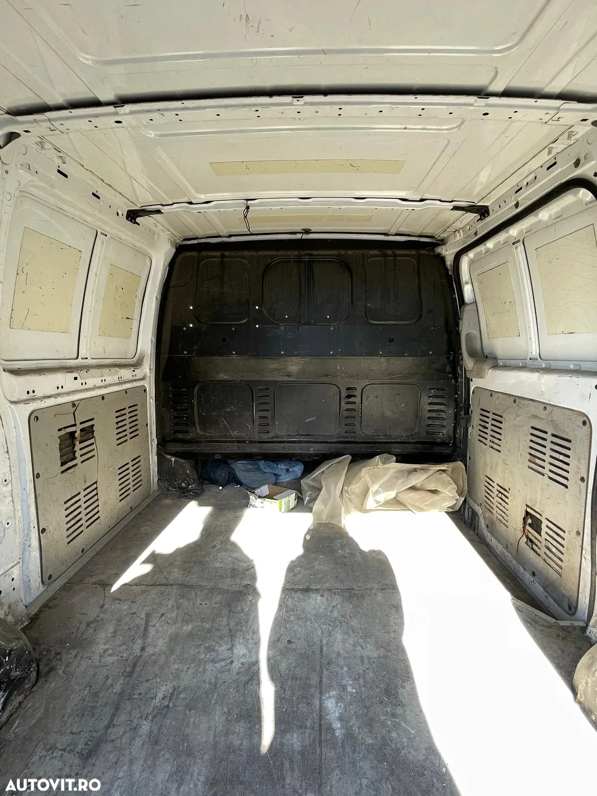 Mercedes-Benz Vito - 12