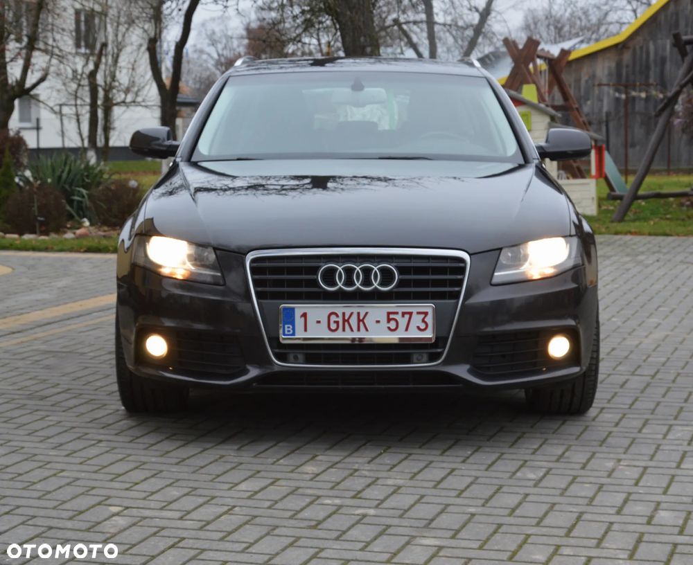Audi A4 Avant - 13