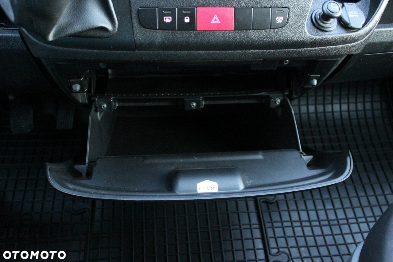 Peugeot Boxer - 18