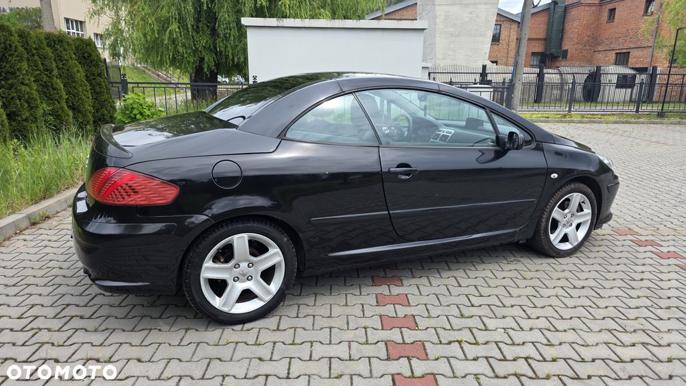 Peugeot 307 HDi 135 Sportline - 7
