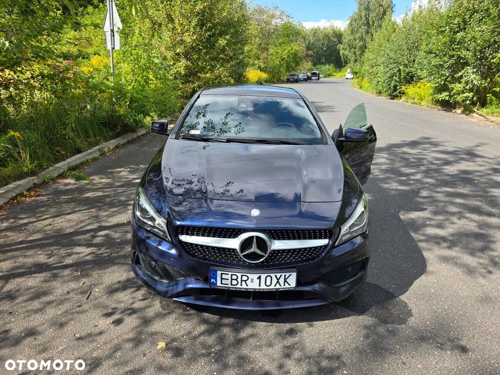 Mercedes-Benz CLA 220 4-Matic AMG Line - 7