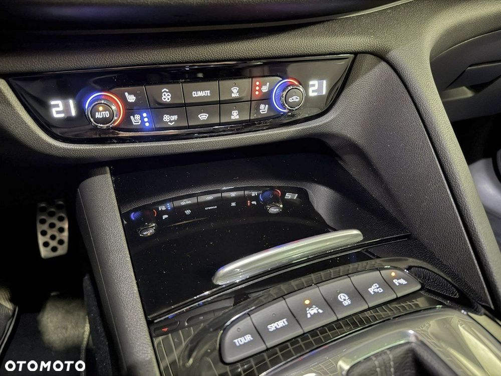 Opel Insignia - 34