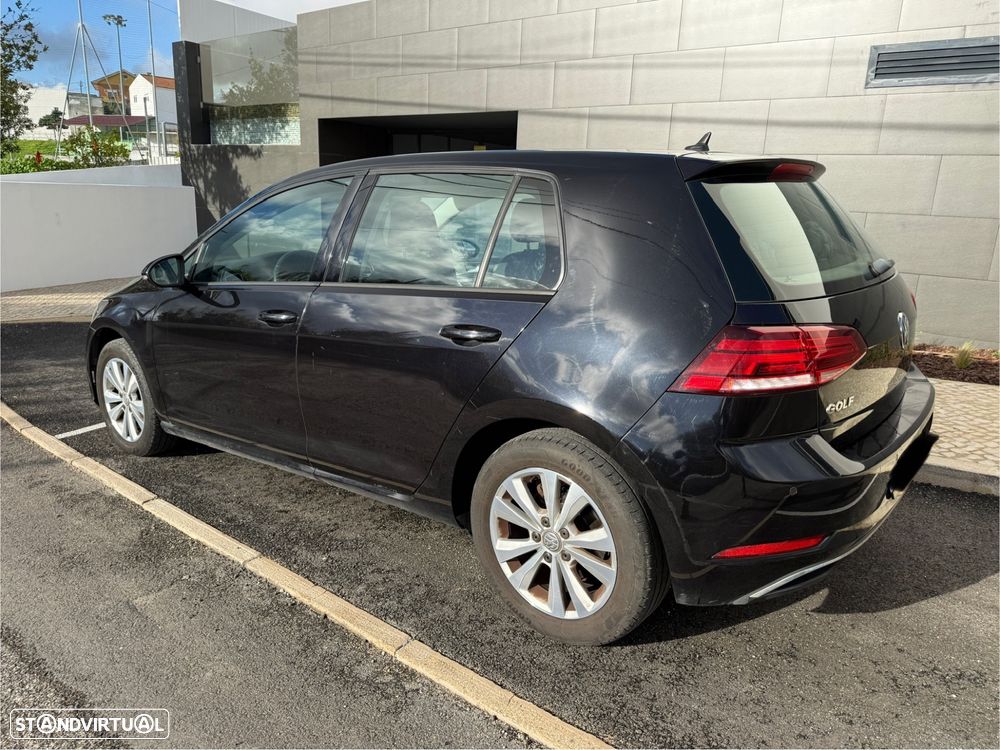 VW Golf 1.6 TDI Trendline - 4