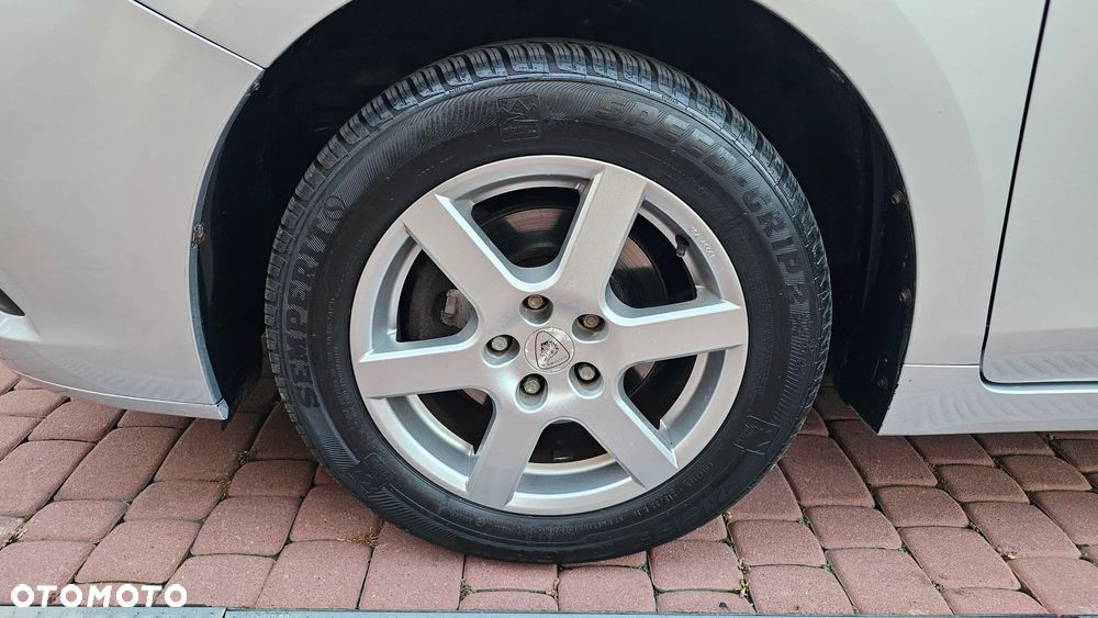 Toyota Verso 1.6 7-Sitzer Comfort - 17