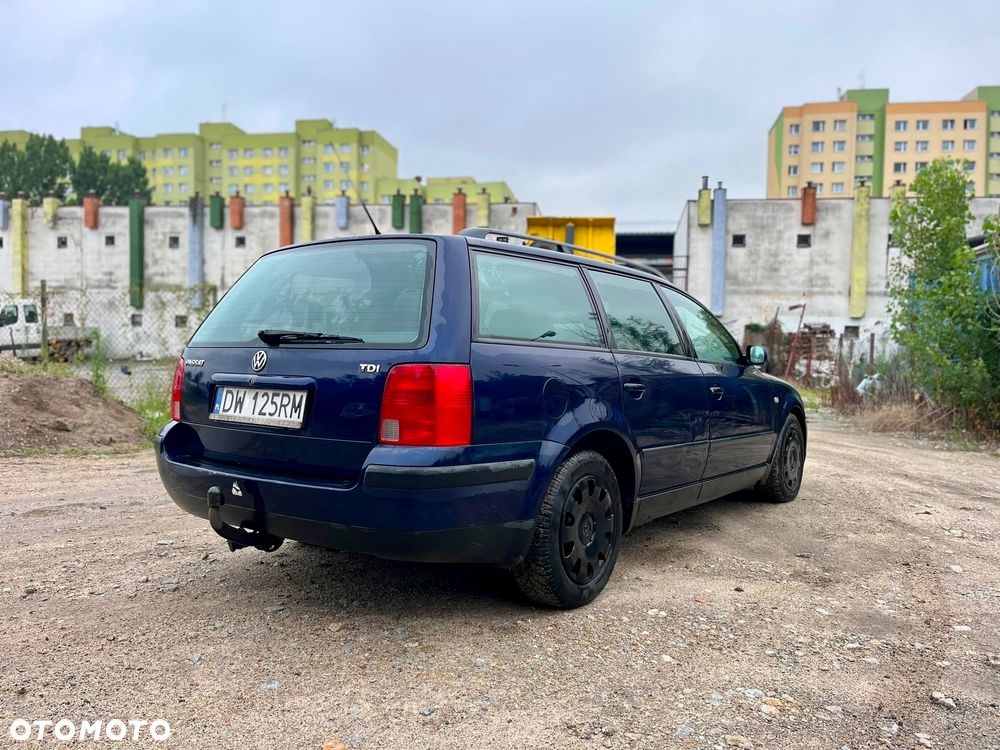 Volkswagen Passat - 5