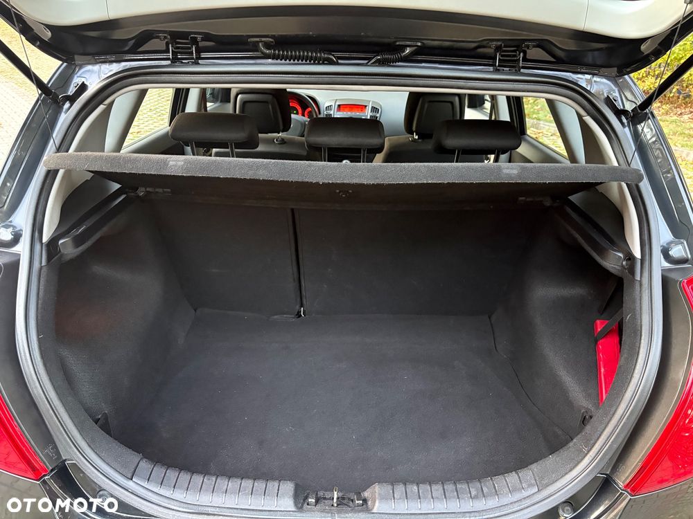 Kia Ceed - 25
