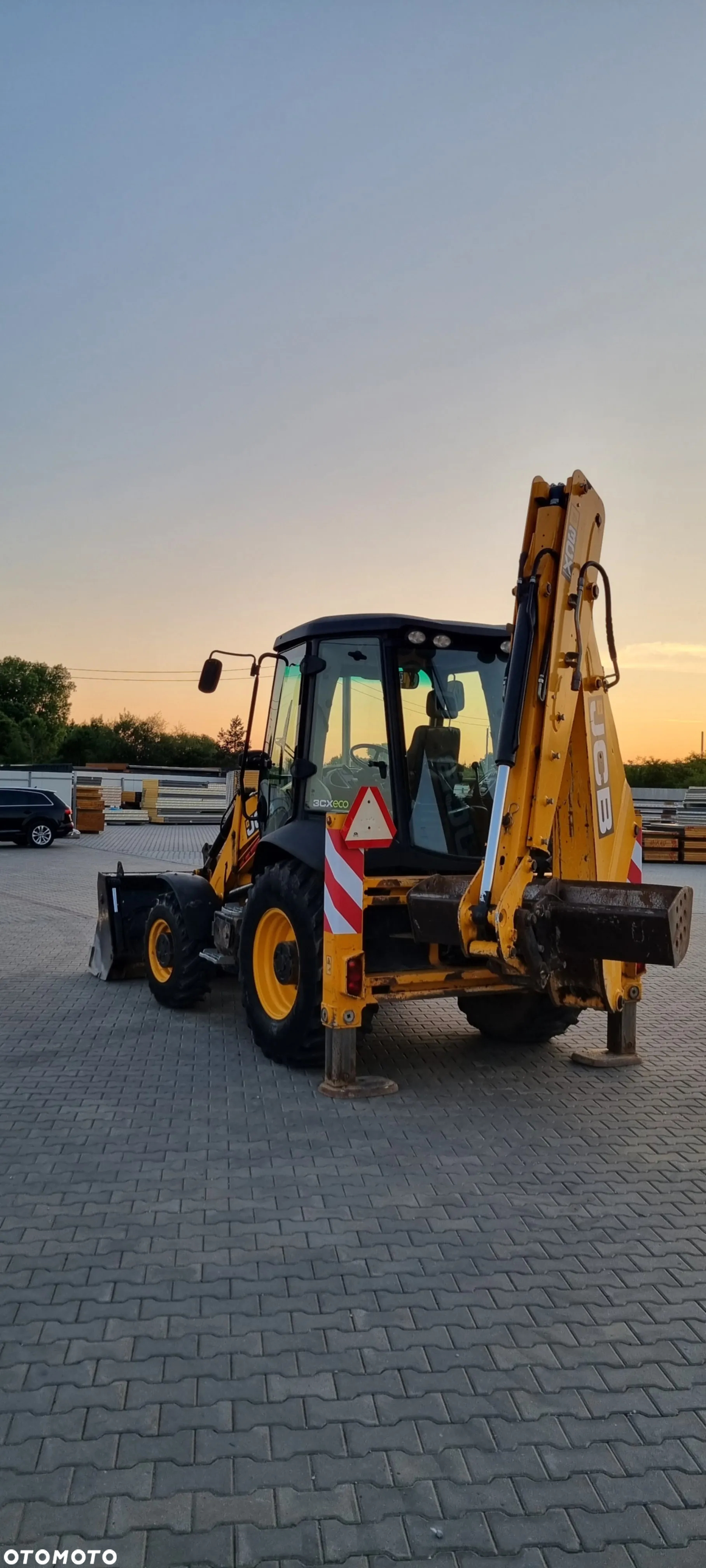 JCB 3CX ECO - 25