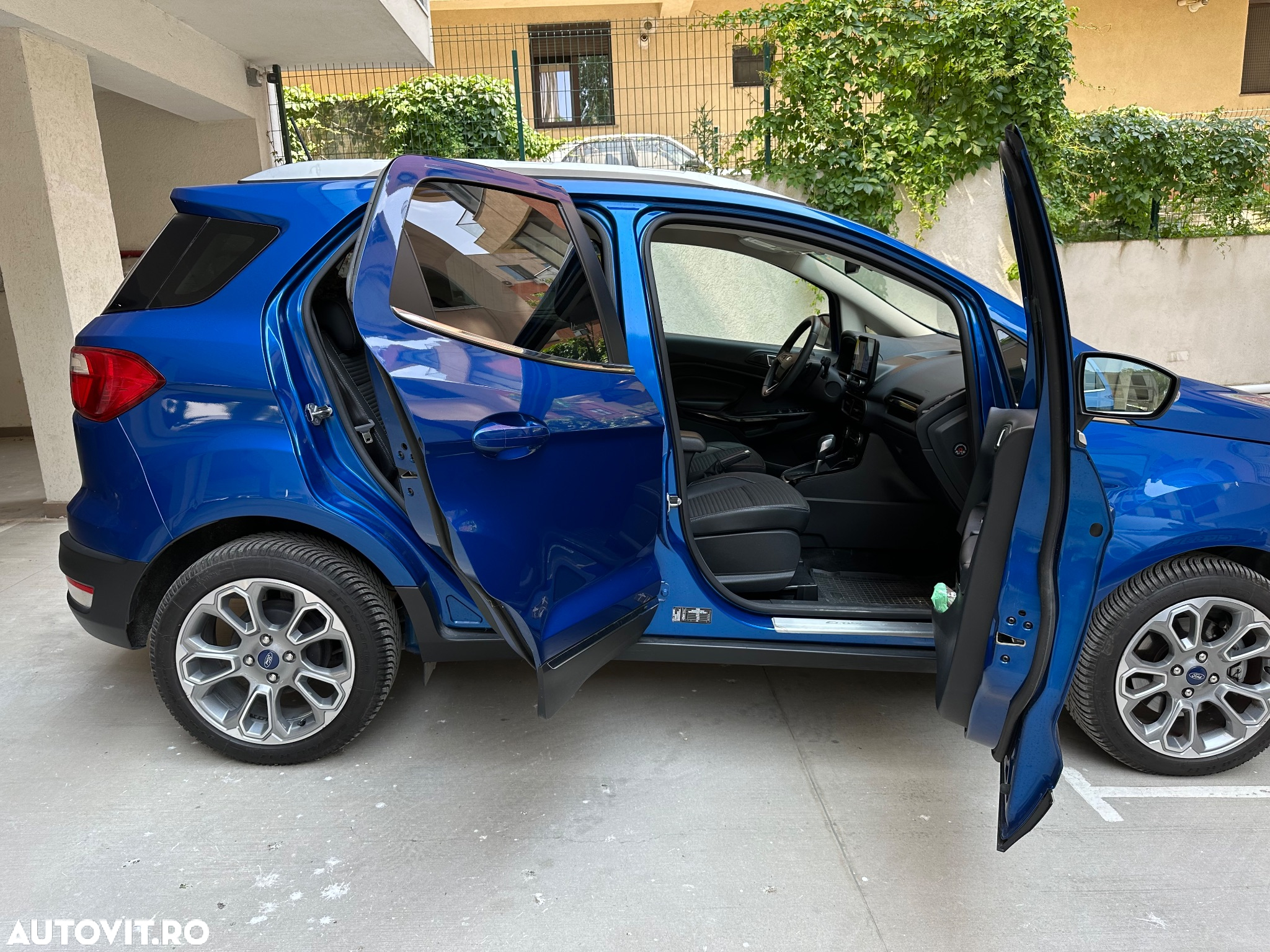 Ford EcoSport 1.0 EcoBoost Aut. Titanium - 10
