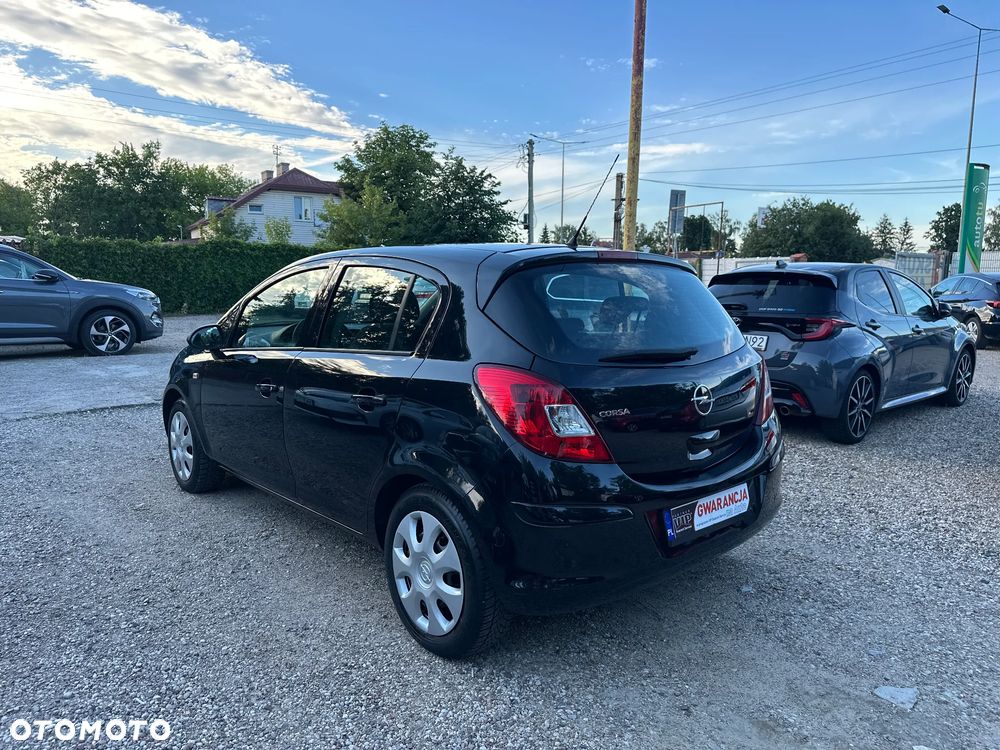 Opel Corsa - 8