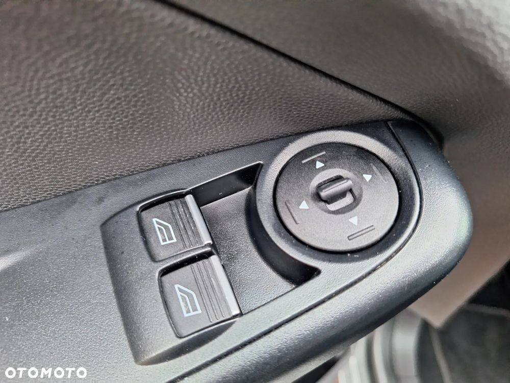 Ford Fiesta - 18