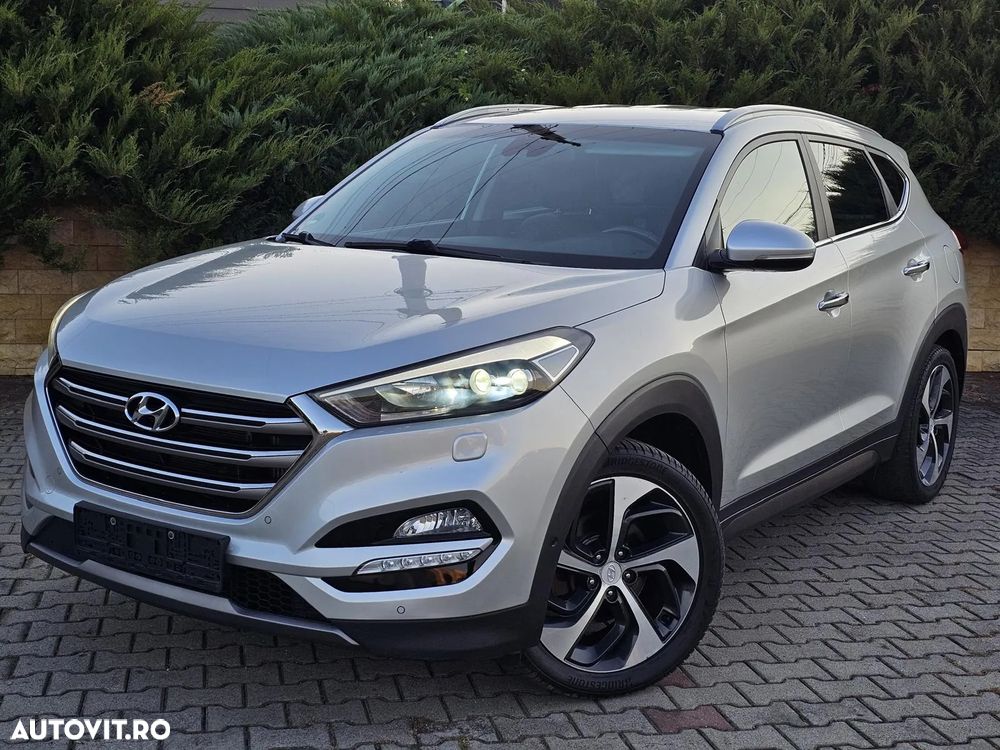 Hyundai Tucson 2.0 CRDI 4WD Automatik Premium - 2