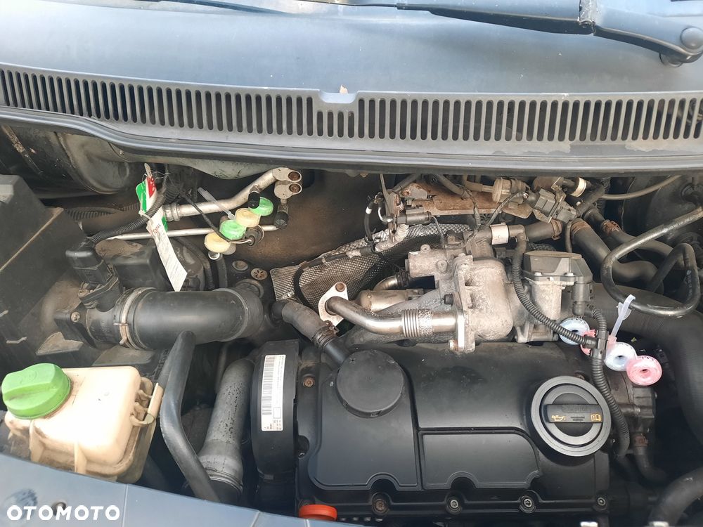 Volkswagen Multivan - 18