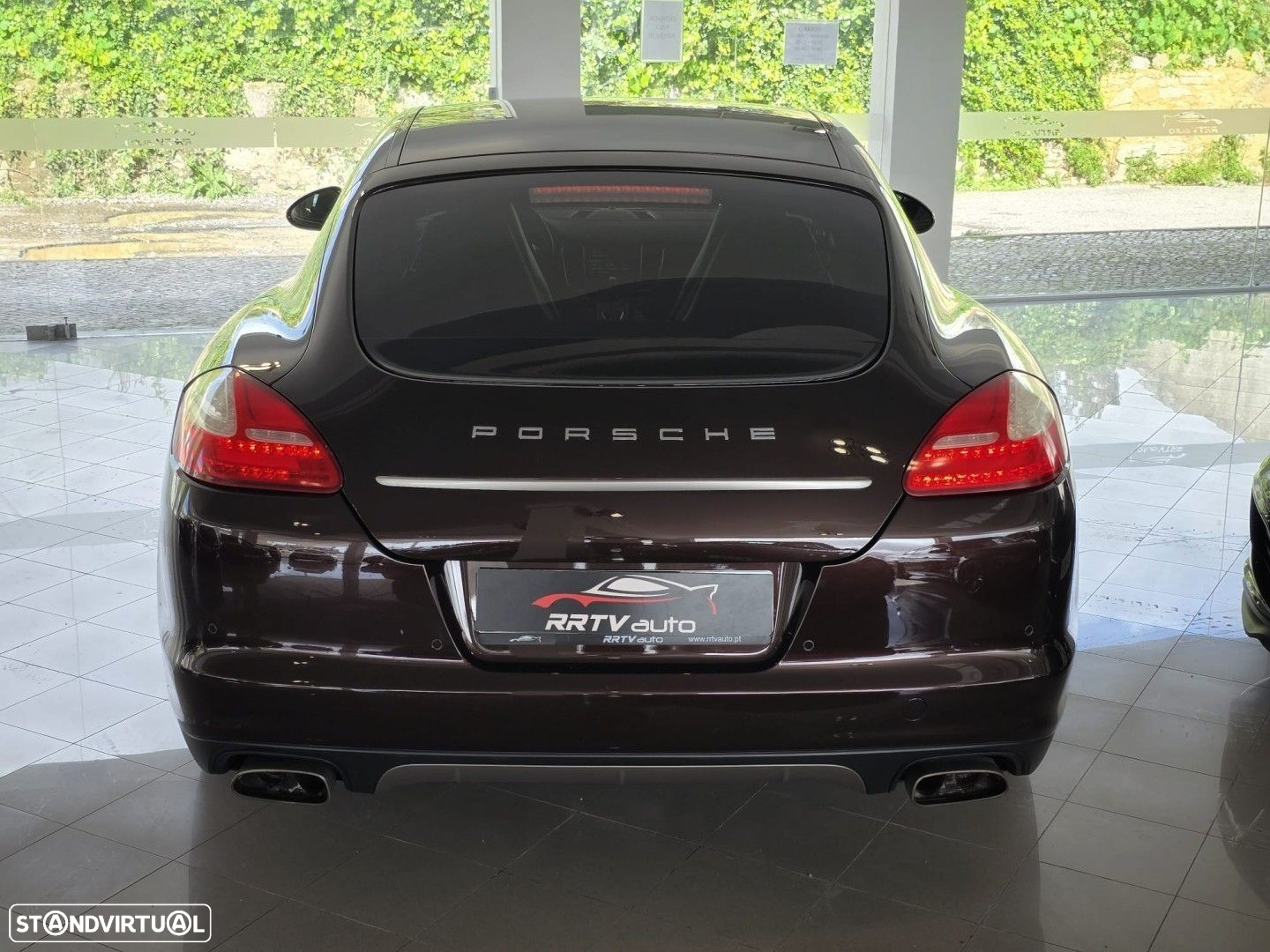 Porsche Panamera Diesel Platinum Edition - 15