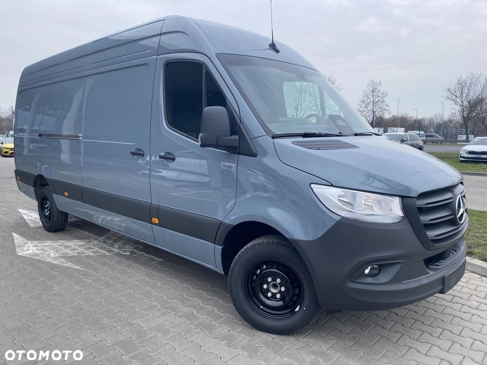Mercedes-Benz Sprinter - 3