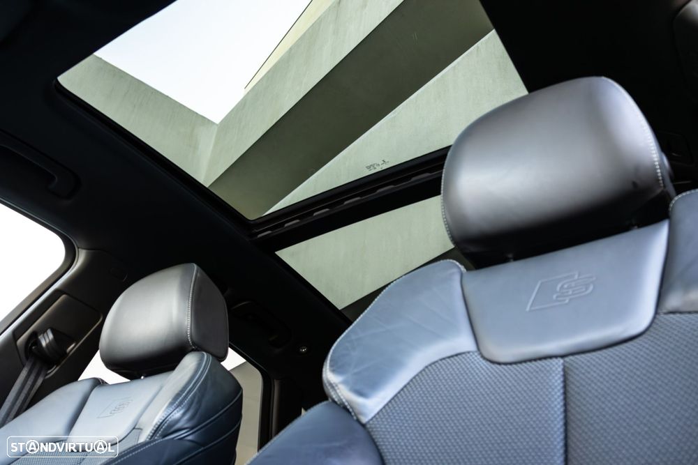 Audi Q5 2.0 TDI quattro S-line S-tronic - 32