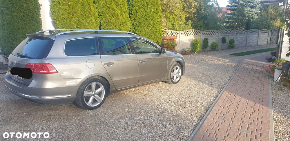 Volkswagen Passat 2.0 TDI Comfortline - 5