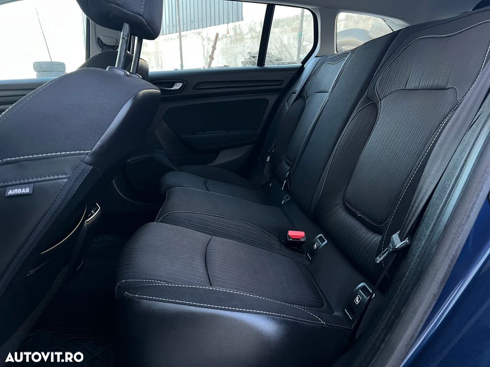 Renault Megane Estate 1.5 dCI EDC Intens - 6