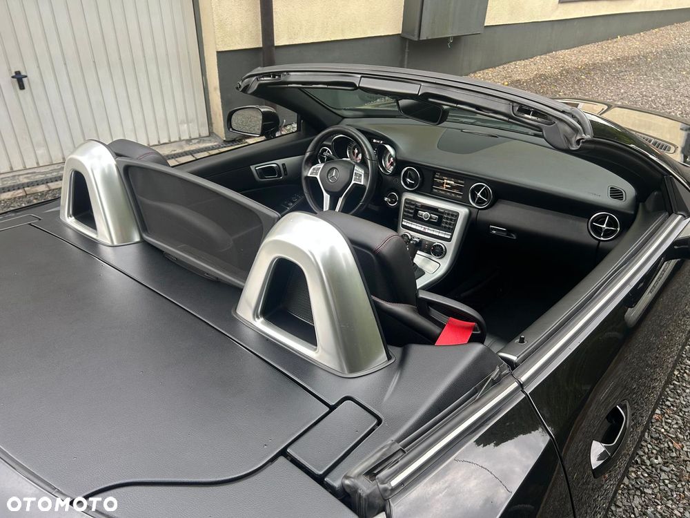 Mercedes-Benz SLK 200 BlueEFFICIENCY 7G-TRONIC Edition 1 - 17