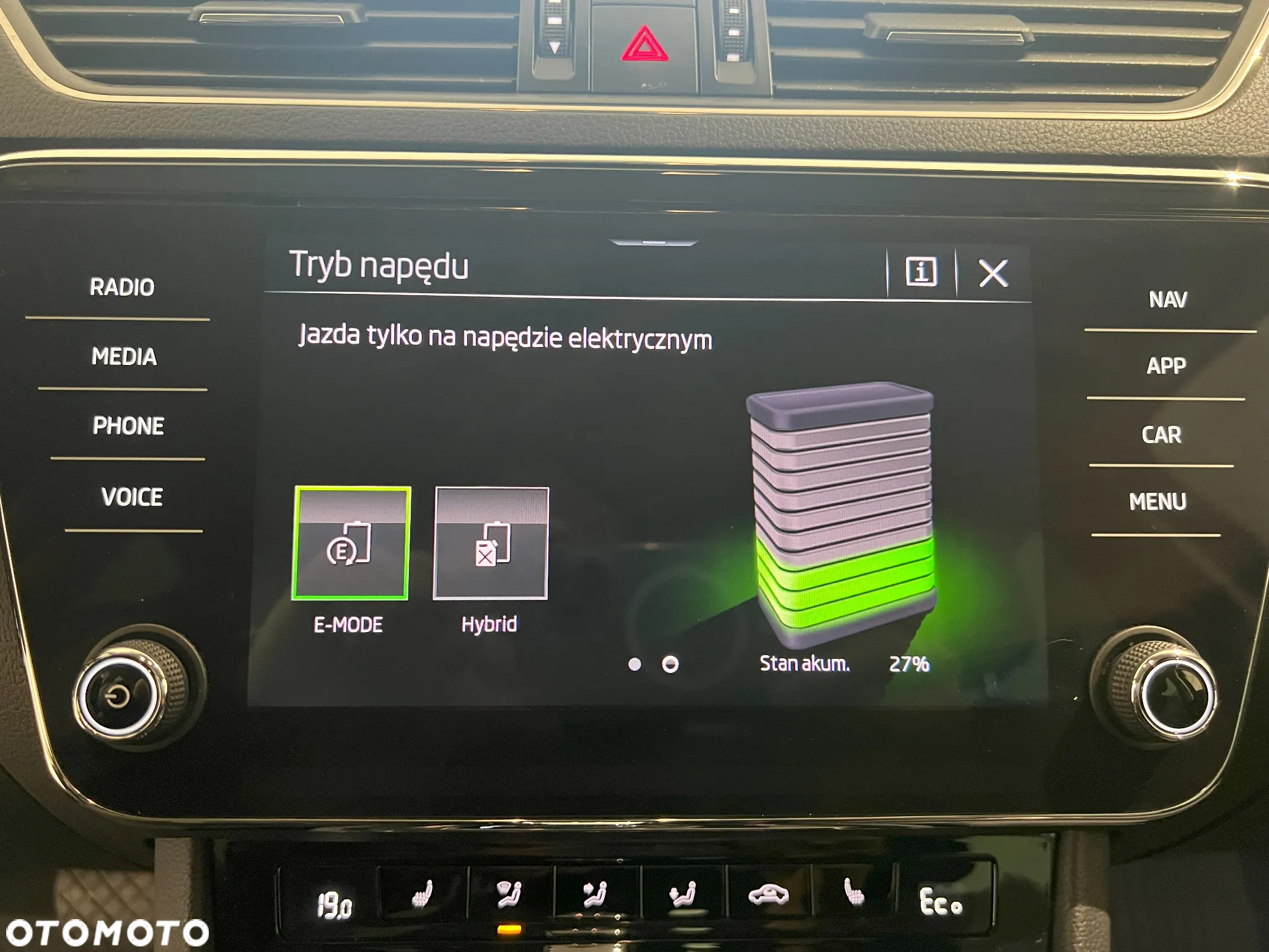 Skoda Superb 1.4 TSI Plug-In Hybrid Style DSG - 32