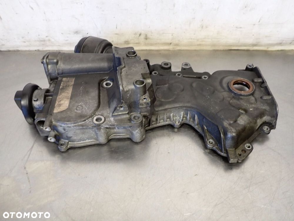 OBUDOWA ROZRZĄDU VOLKSWAGEN TOURAN I 03C109211E - 2