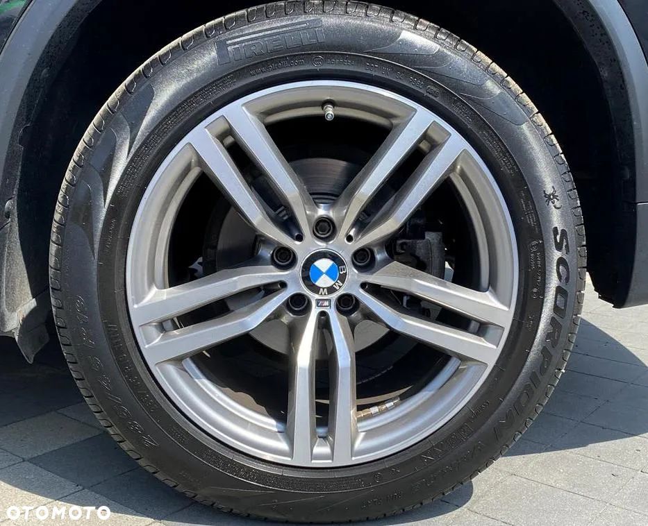 BMW X5 xDrive30d - 13