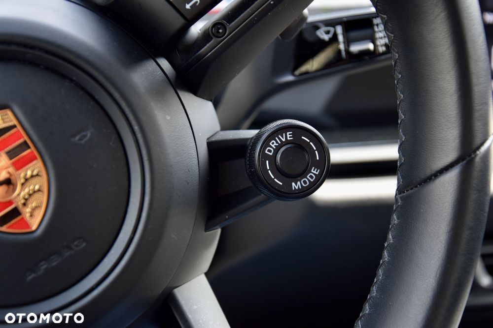 Porsche 911 Carrera T PDK - 22