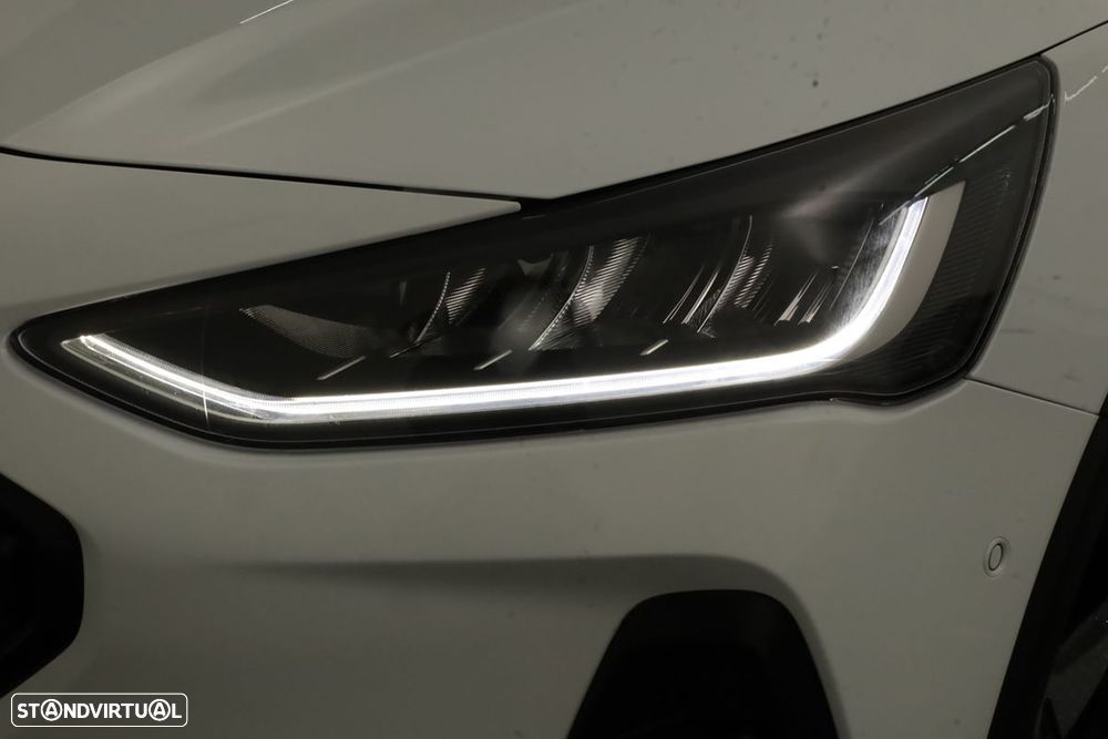 Ford Focus SW 1.0 EcoBoost MHEV Active X - 6
