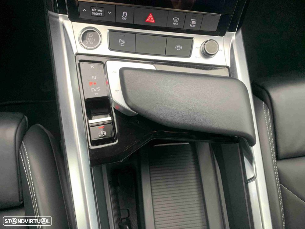 Audi Q8 e-Tron 50 quattro S line - 10