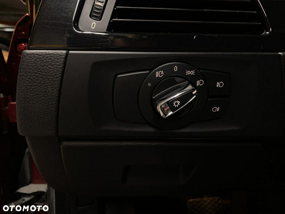BMW Seria 3 - 33