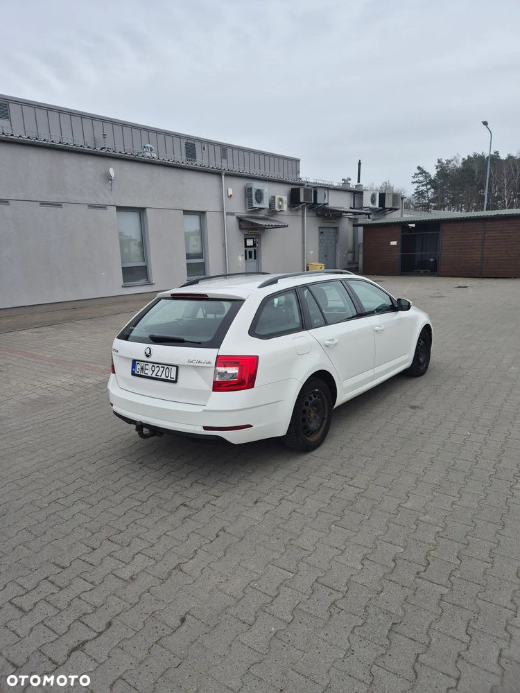 Skoda Octavia - 17