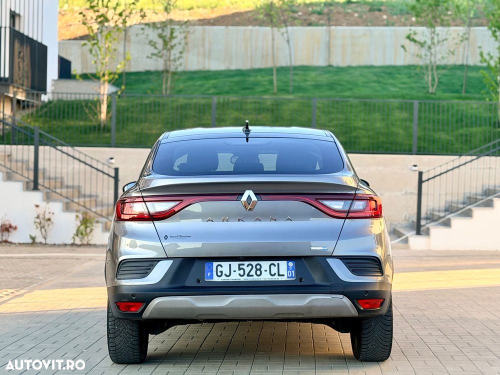 Renault Arkana E-TECH Zen - 5