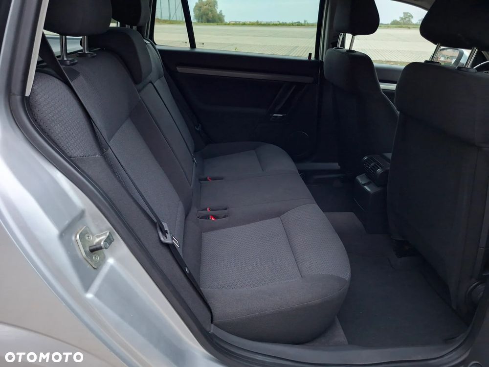 Opel Vectra - 16