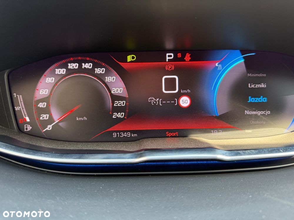 Peugeot 5008 PureTech 180 EAT8 Stop & Start GT Pack - 32