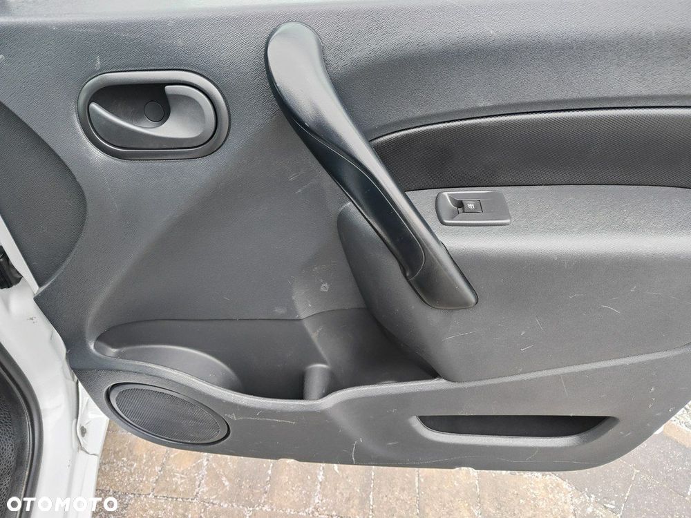 Renault Kangoo 1.5 dCi Zen - 21