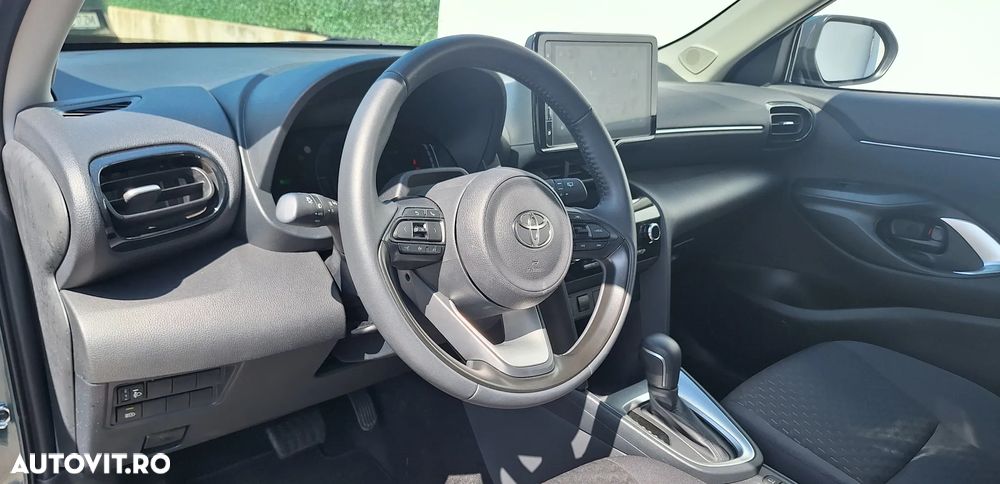 Toyota Yaris Cross 1.5 VVT-i HSD 4x2 Active - 4