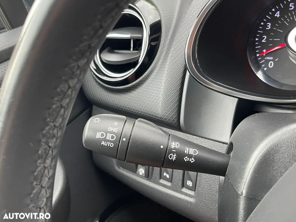 Renault Clio ENERGY TCe 90 Start & Stop Intens - 25