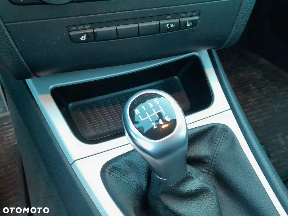 BMW Seria 1 118i Edition Sport - 14